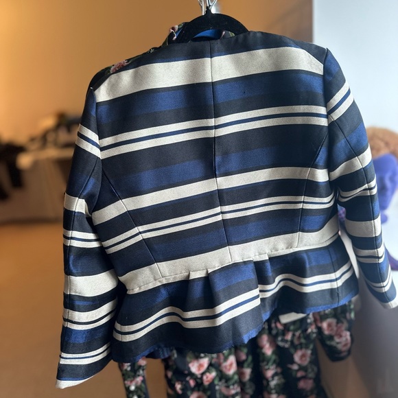 ANN TAYLOR Midnight Stripe Peplum
Suit Jacket/Blazer-SZ.4 - Picture 2 of 11